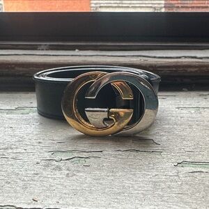 Gucci Black Belt with Dual-Tone GG Buckle